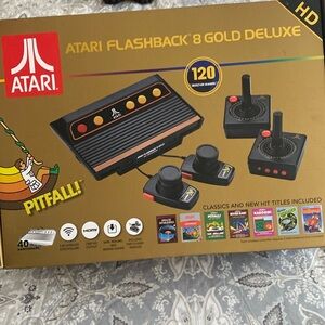 Atari Flashback 8 gold console 40th anniversary edition